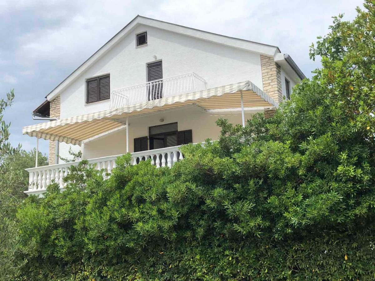 Apartments Maria Biograd Na Moru Buitenkant foto