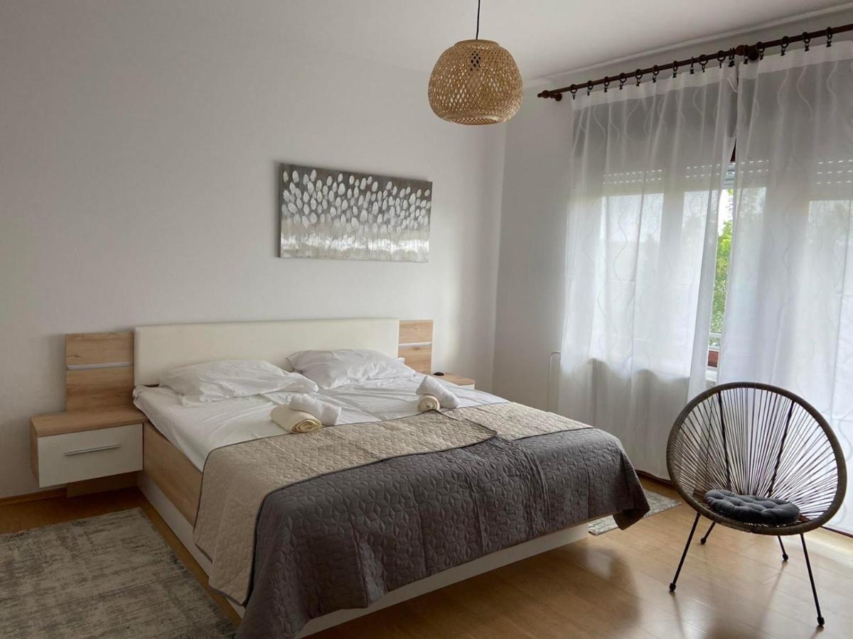 Apartments Maria Biograd Na Moru Buitenkant foto